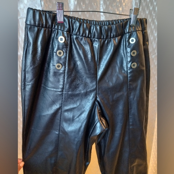 Susan Graver Faux Leather Pants M - Picture 2 of 10